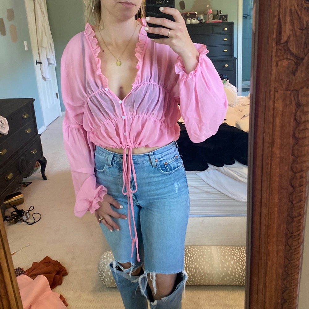 SNDYS size US 4, AU/UK 8. Pink going out top.